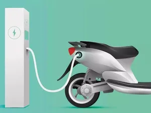 Hero Electric, Bolt.Earth to set up 50K EV charging stations across India